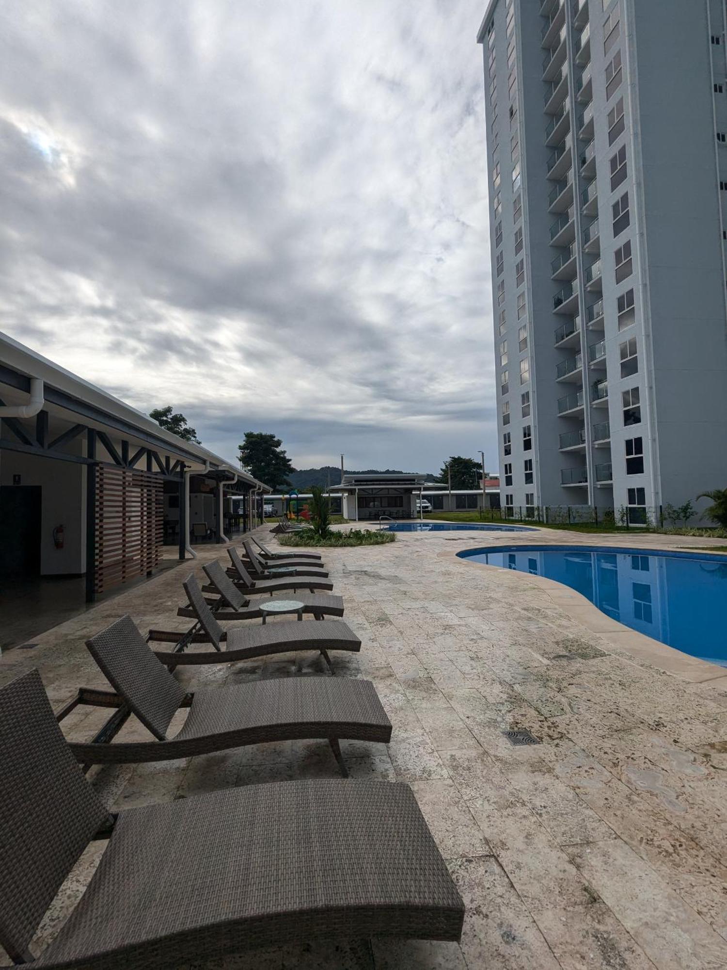 Jaco Beach, Viva Jaco, Ac, Hot Water, 3 Pools, Bbq, Rancho, Office, Gym Apartamento Exterior foto